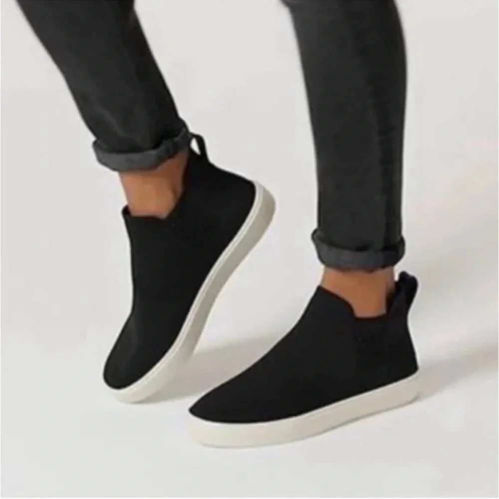 Rothy's CHELSEA Black Ankle Boot Sz M8